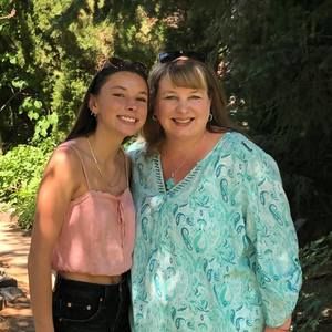 Meet your Posher, Krystal